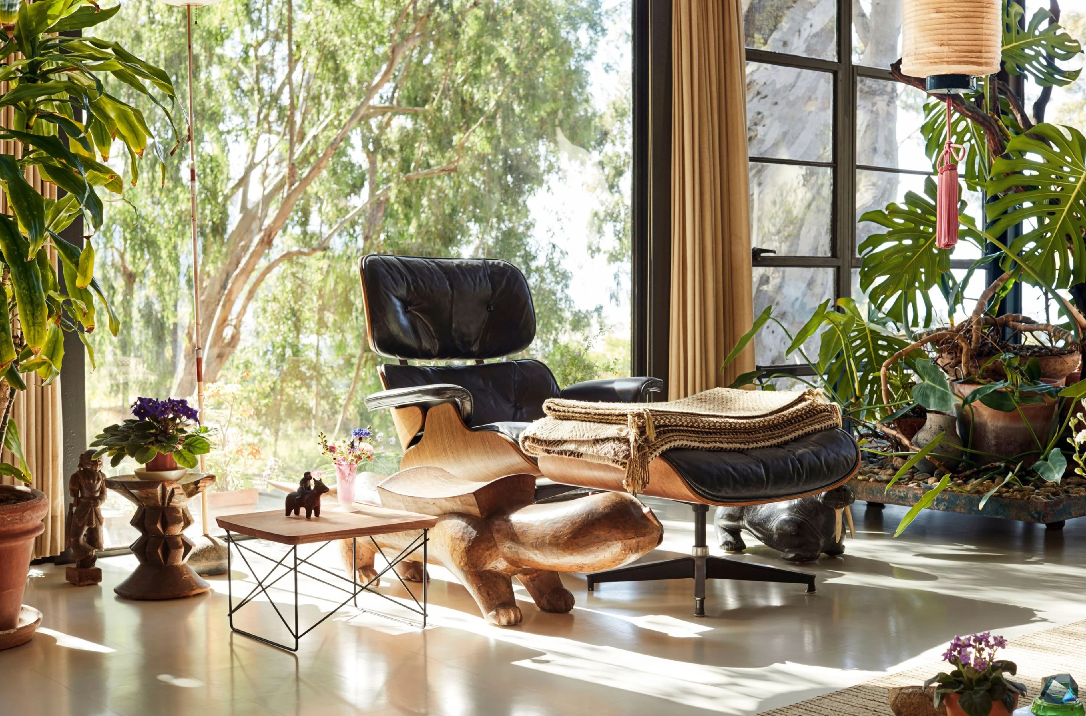 The Story Behind the Eames Lounge Chair