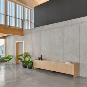 Tempo Credenza