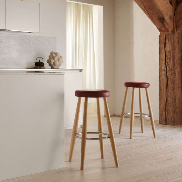 CH56 Bar Stool