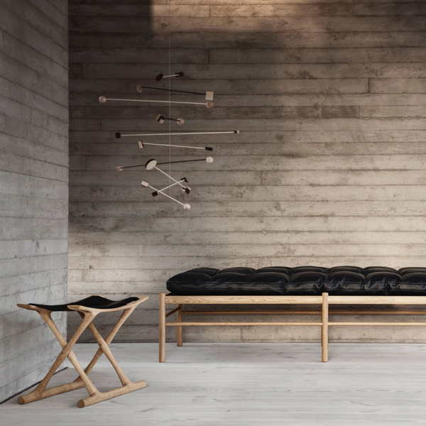 OW2000 Egyptian Folding Stool