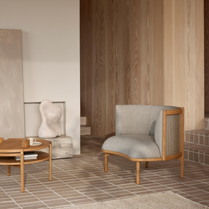 RF1904 Sideways Lounge Chair