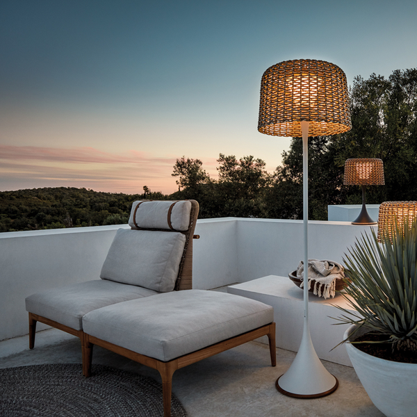 Ambient Mesh Tall Lantern