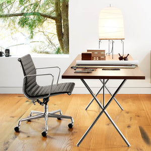 Eames Aluminium