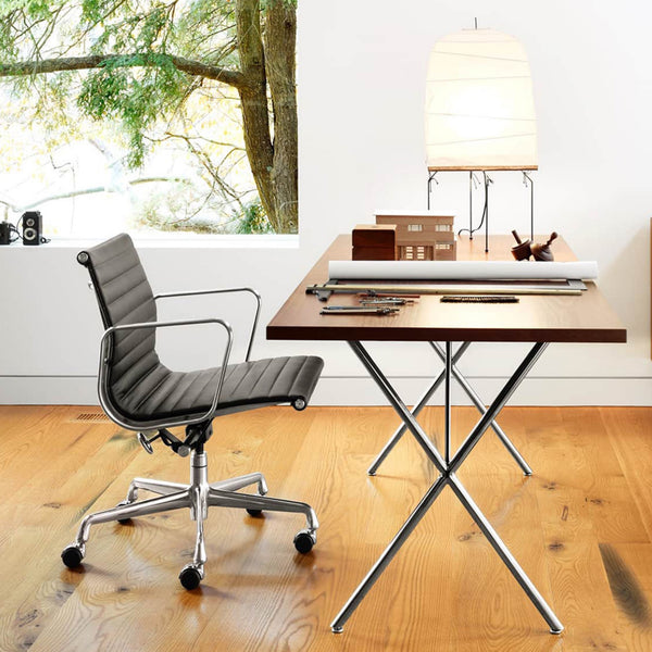 Eames Aluminium