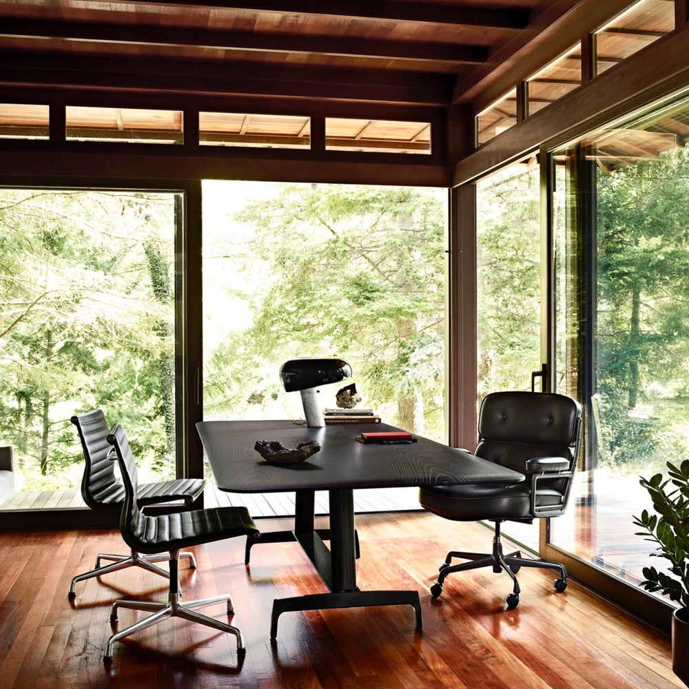 Eames Executive