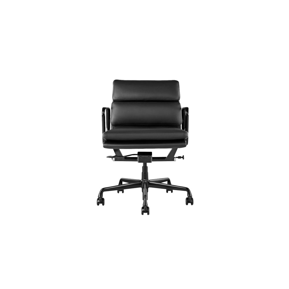 Eames Softpad Executive Chair
