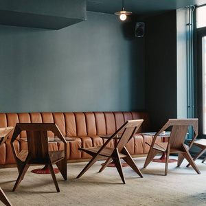 MC 4 Medici Lounge