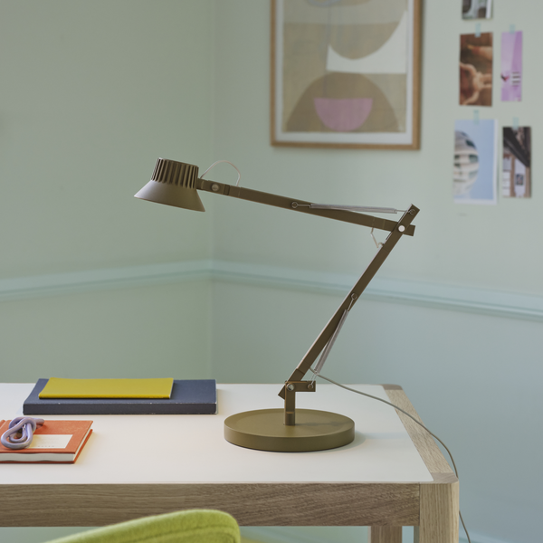 Dedicate Table Lamp