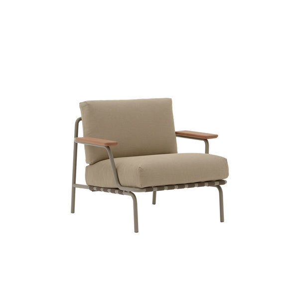 Settle Lounge Chair