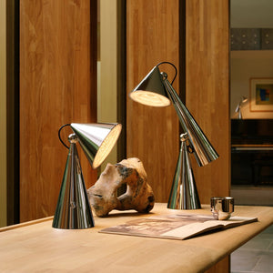 Pose Portable Lamp