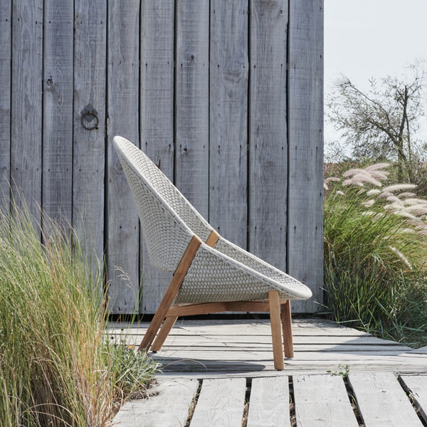 Elio Highback Lounge Chair