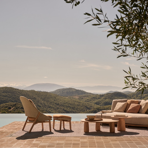 Elio Highback Lounge Chair