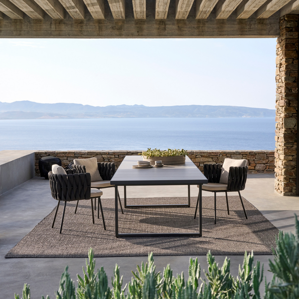 Tosca Armchair