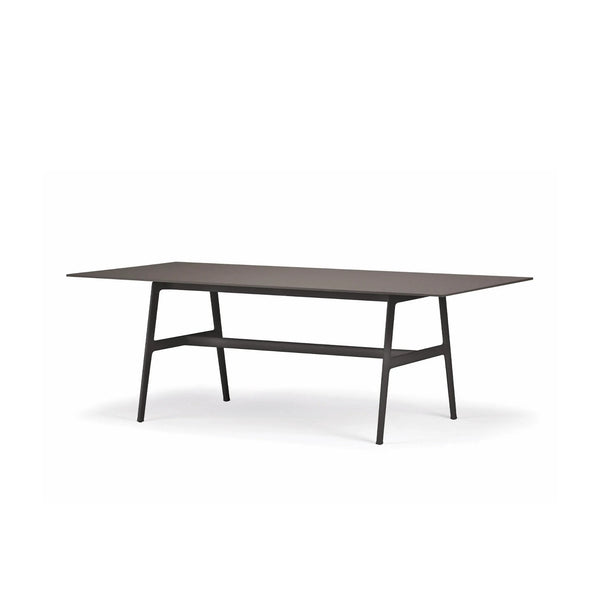Seax Dining Table