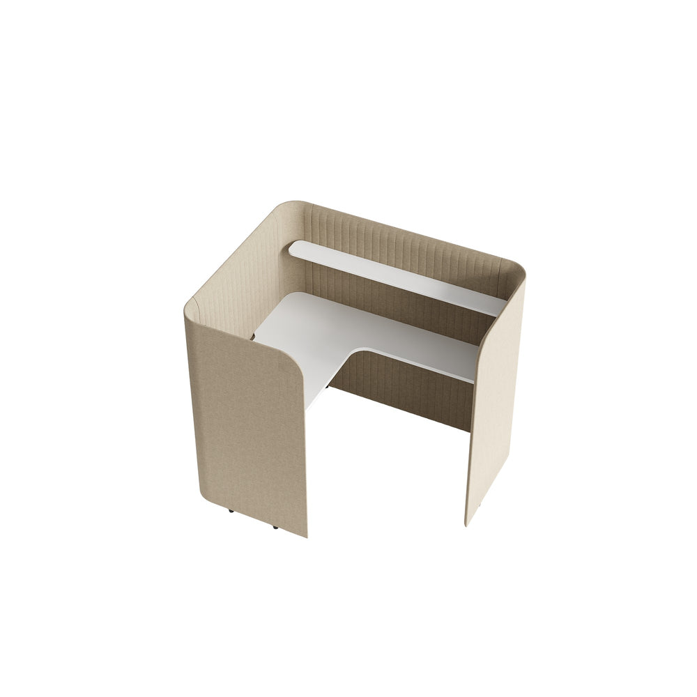 Cosy Workstation / 02