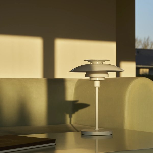 PH 80 Portable Lamp