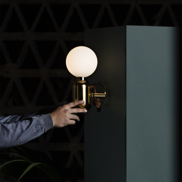Aballs Wall Lamp