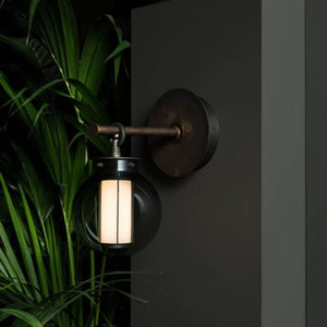 Bai Wall Lamp
