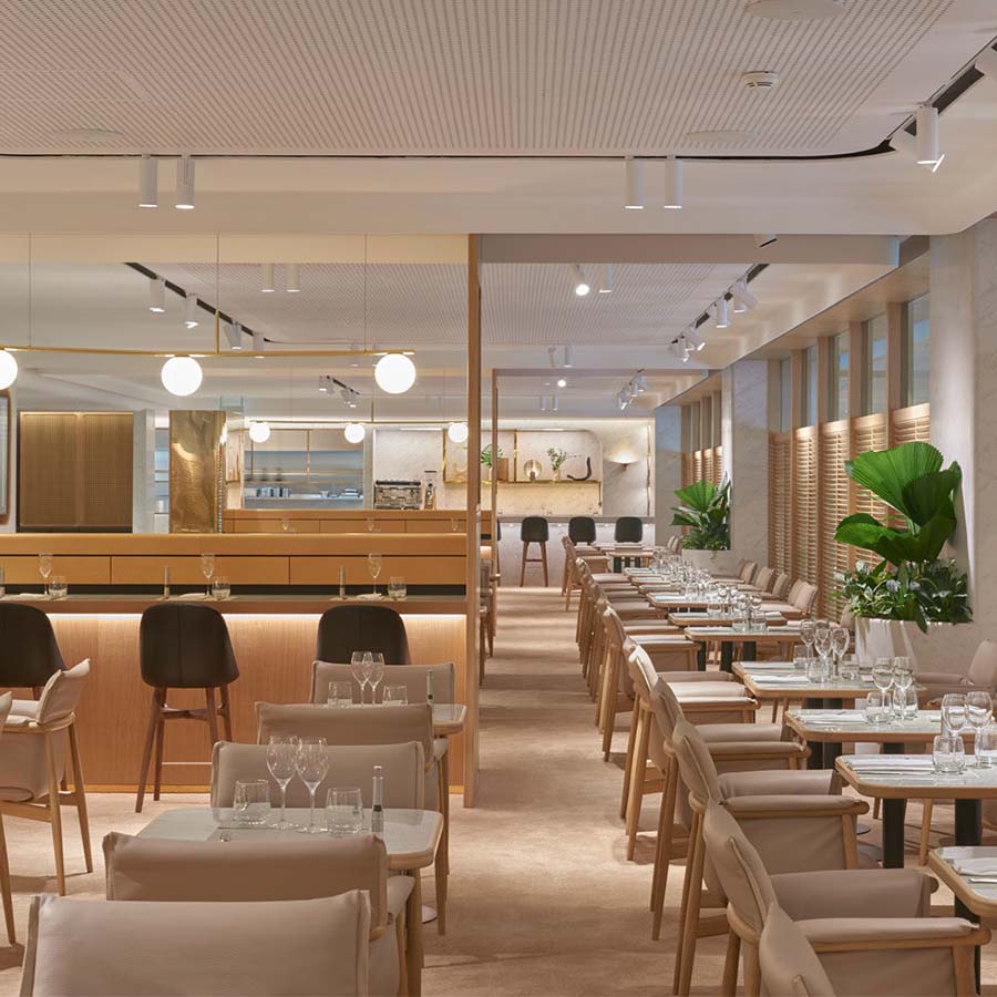 Qantas Lounge Singapore | Professional Project | Contract Project | Interior Design | Architecture | Xtra Contract | Xtra Professional