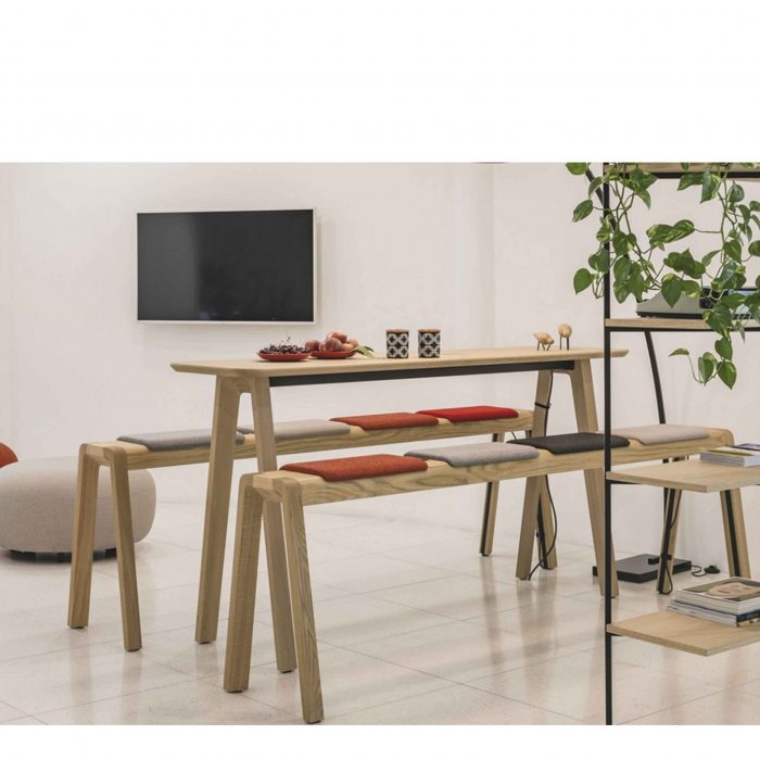 E-quo table and bench | Meeting Table |True Design | Dining Table | Table | Dining Set | Premium Table | Xtra Contract | Xtra Professional