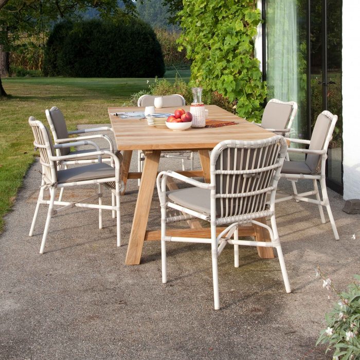 Lucy Dining Chair | Vincent Sheppard | Dining Chair | Chair | Side Chair | Armchair | Outdoor Dining Chair | Outdoor Chair | Outdoor Side Chair | Xtra Contract | Xtra Professional