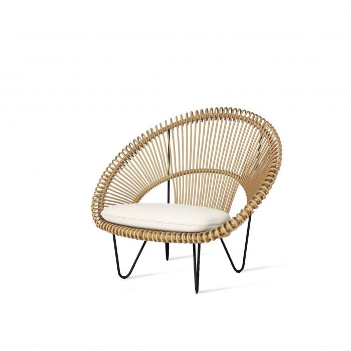 Roy Cocoon Chair | Vincent Sheppard | Lounge Chair | Outdoor Lounge Chair | Outdoor Chair | Xtra Contract | Xtra Professional