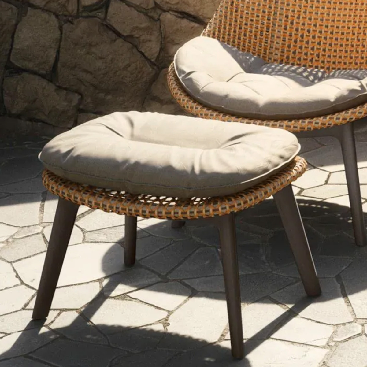 MBrace Pouf | Foot Stool | Pouf | Dedon | Outdoor Stool | Outdoor Chair | Outdoor Pouf | Xtra Contract | Xtra Professional