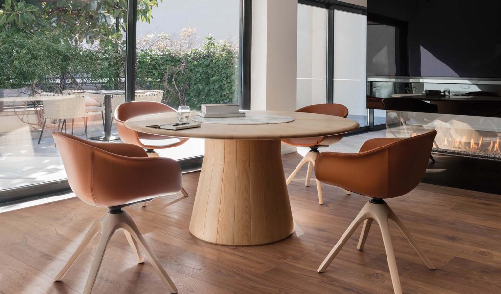 Table | Dining Table | Andreu World | Reverse Wood ME9965 | Conference Table | Meeting Table | Xtra Contract | Xtra Professional | Premium